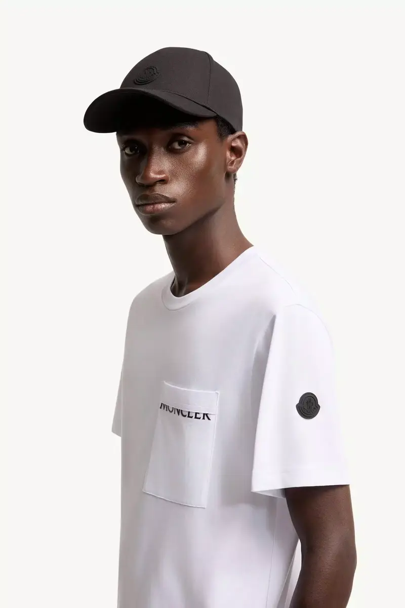 Moncler Logo Cotton Jersey T-shirt | Thumbnail 3 Moncler Logo Cotton Jersey T-shirt | Thumbnail 3