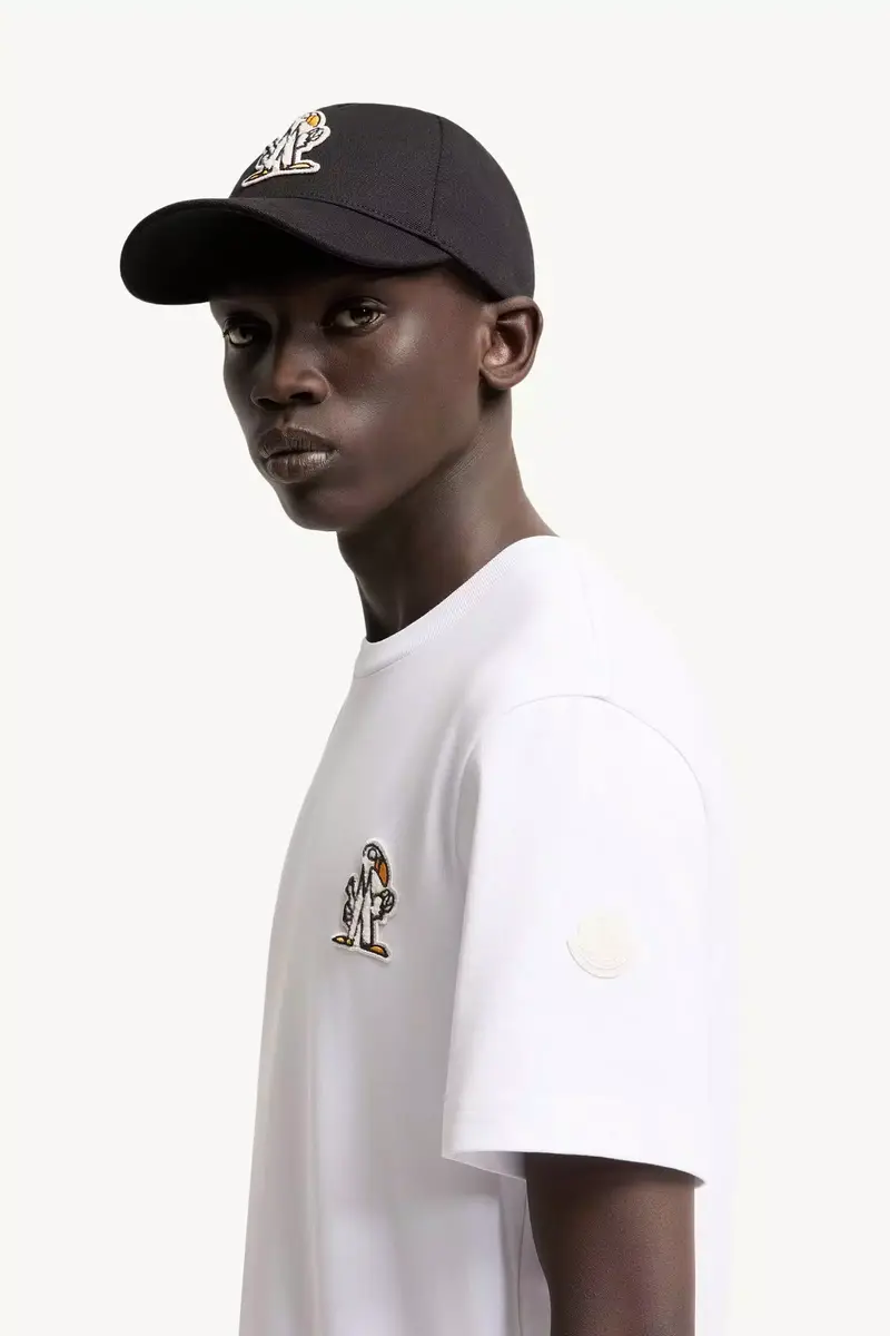 Moncler Logo Cotton T-shirt | Thumbnail 3