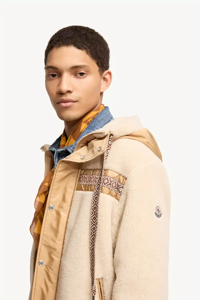 Moncler Geometric Trim Teddy Zip-up Hoodie | Thumbnail 4 Moncler Geometric Trim Teddy Zip-up Hoodie | Thumbnail 4