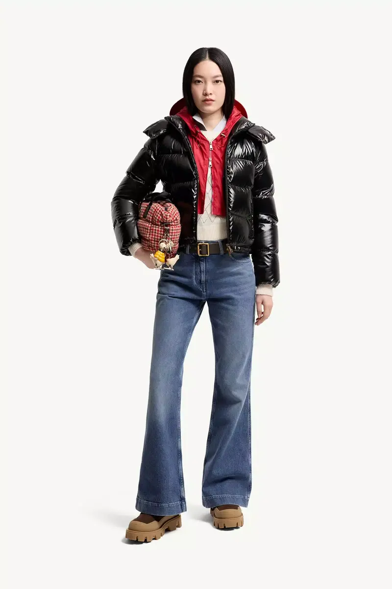 Moncler Niveole Short Down Jacket | Thumbnail 3