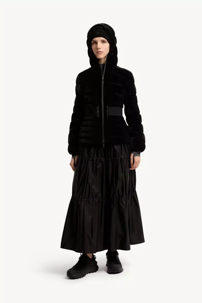 Moncler Gestuelle Belted Short Down Jacket | Thumbnail 3 Moncler Gestuelle Belted Short Down Jacket | Thumbnail 3