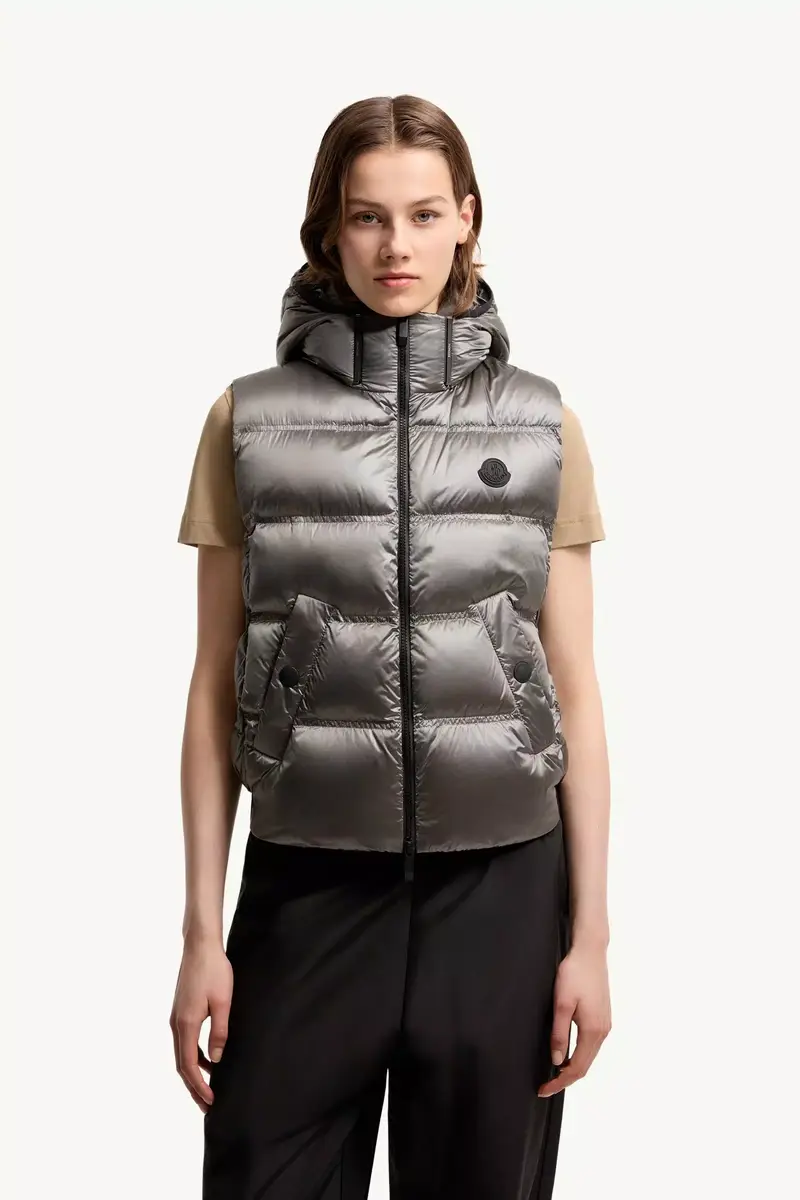 Moncler Fluidite Hooded Down Vest | Thumbnail 5