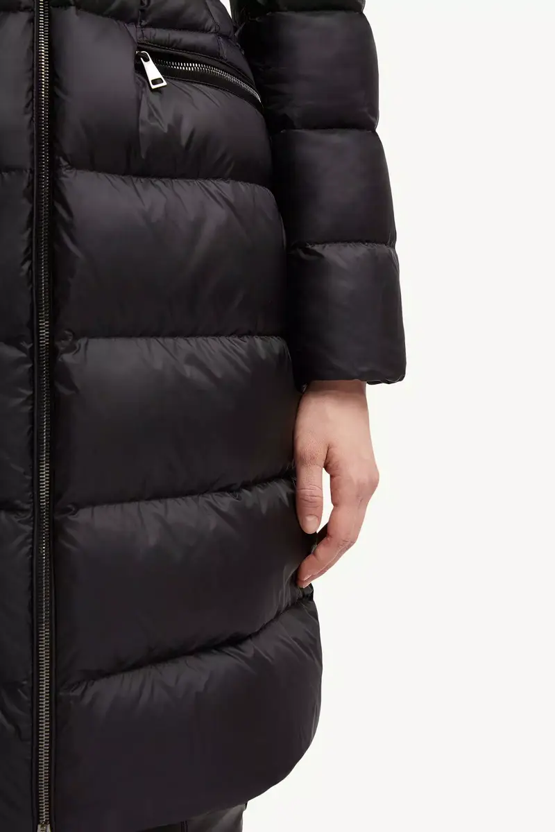 Moncler Boedic Hooded Shearling-trimmed Long Down Jacket | Thumbnail 8