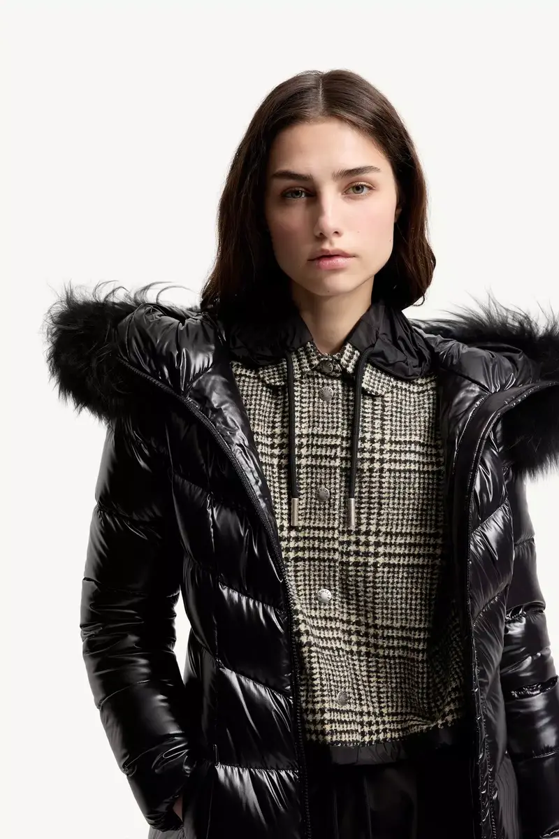 Moncler Fulmarusse Hooded Down Jacket | Thumbnail 7