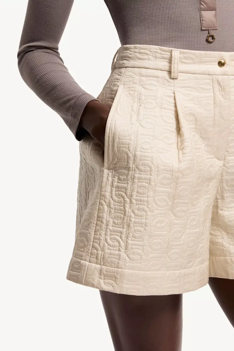 Moncler Leather Logo Shorts | Thumbnail 7