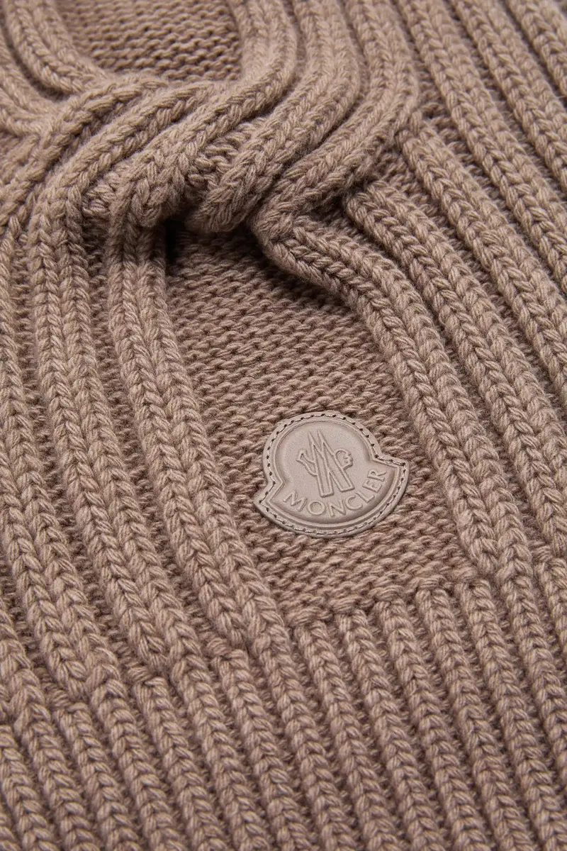Moncler Chain Knit Wool & Cashmere Scarf | Thumbnail 5