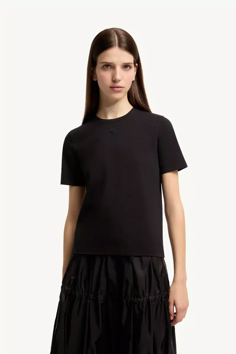 Moncler Logo Cotton Jersey T-shirt | Thumbnail 4 Moncler Logo Cotton Jersey T-shirt | Thumbnail 4
