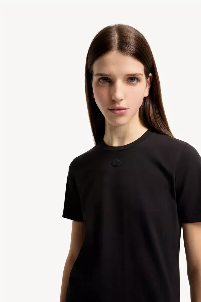 Moncler Logo Cotton Jersey T-shirt | Thumbnail 6 Moncler Logo Cotton Jersey T-shirt | Thumbnail 6