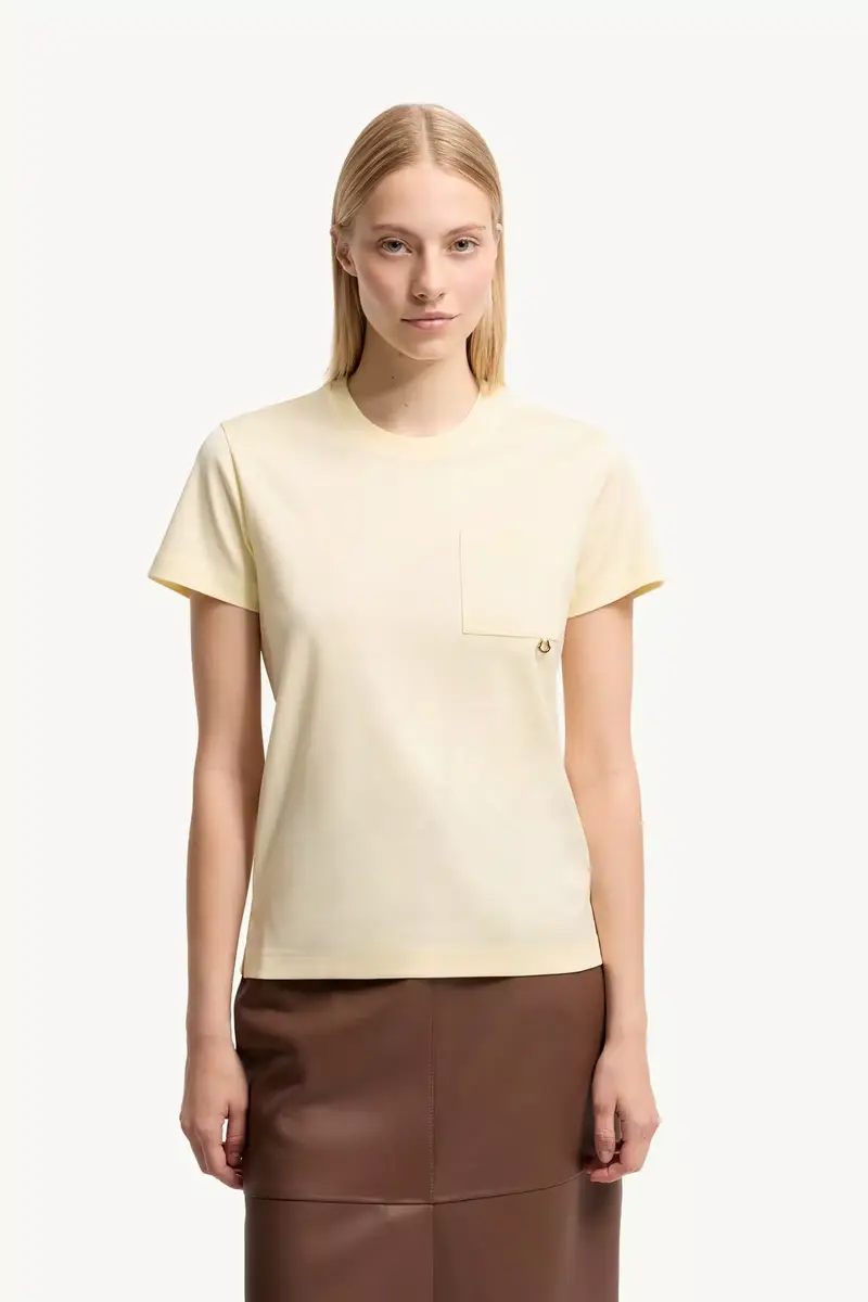 Moncler Metal Logo Cotton T-shirt | Thumbnail 4 Moncler Metal Logo Cotton T-shirt | Thumbnail 4