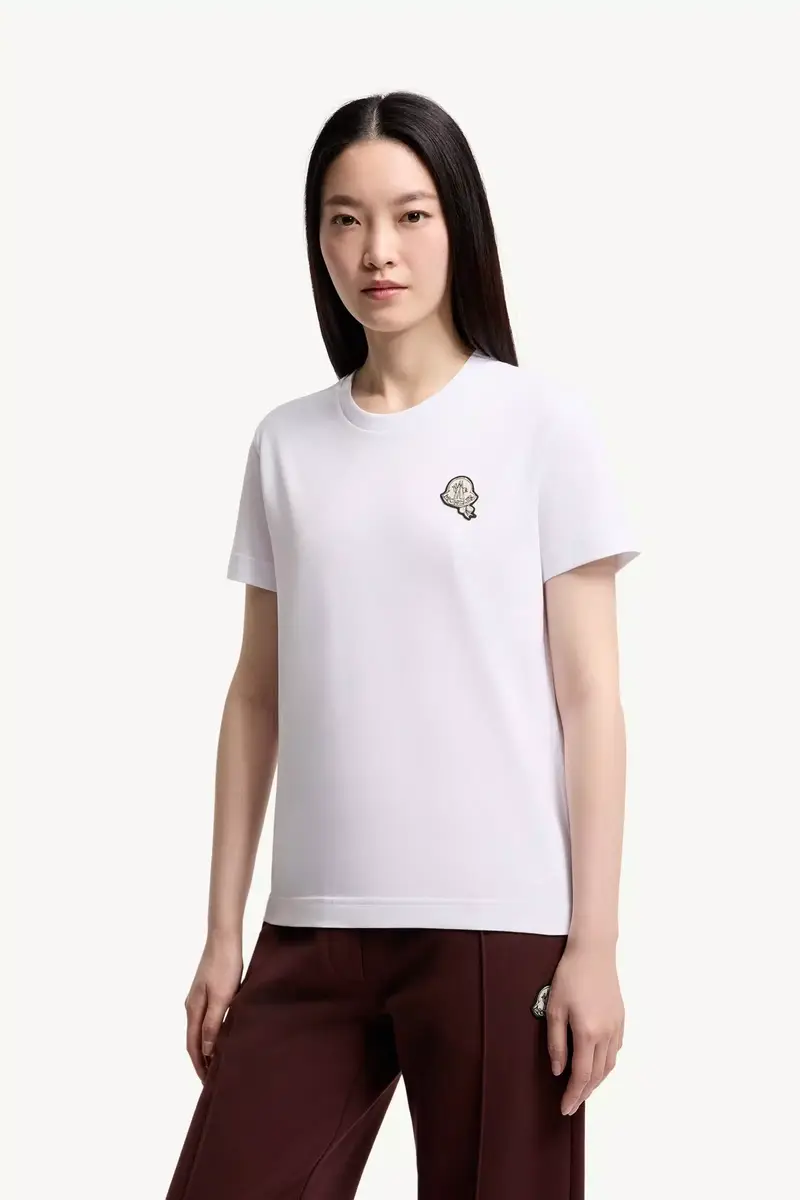Moncler Logo Patch Cotton T-shirt | Thumbnail 4