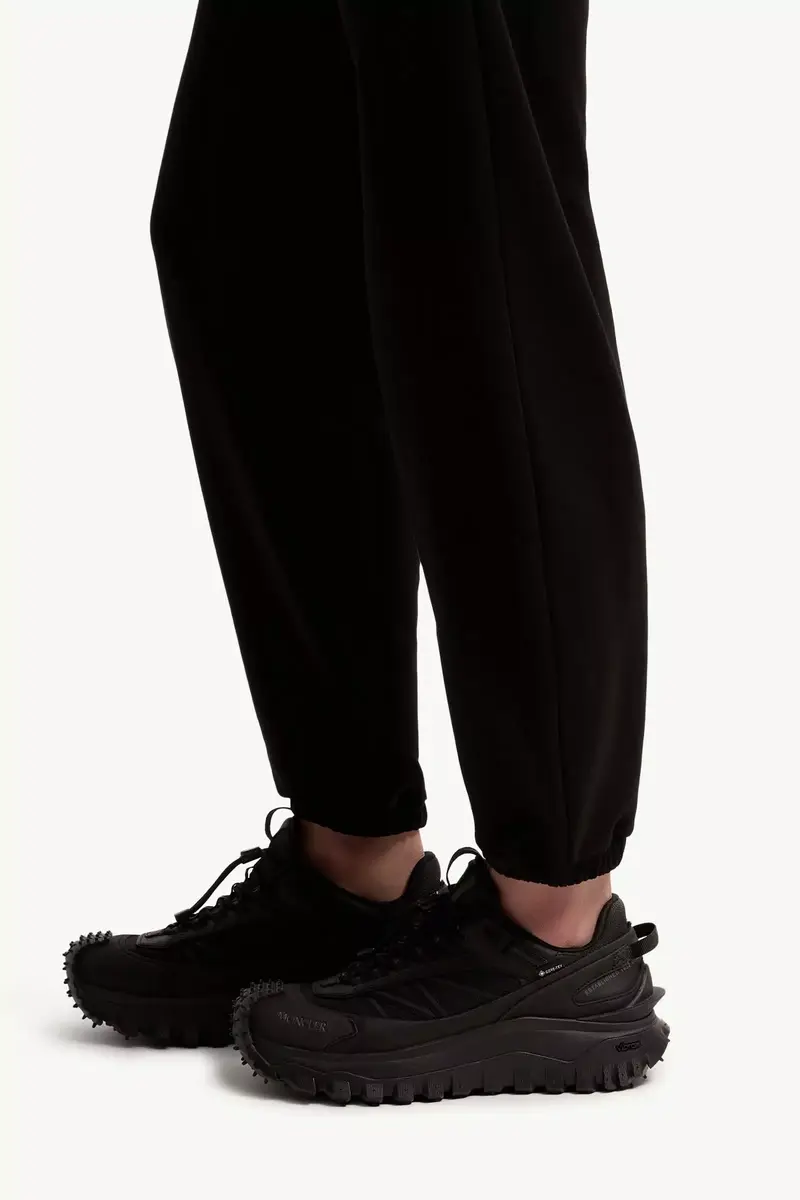 Moncler Logo Cotton Sweatpants | Thumbnail 4