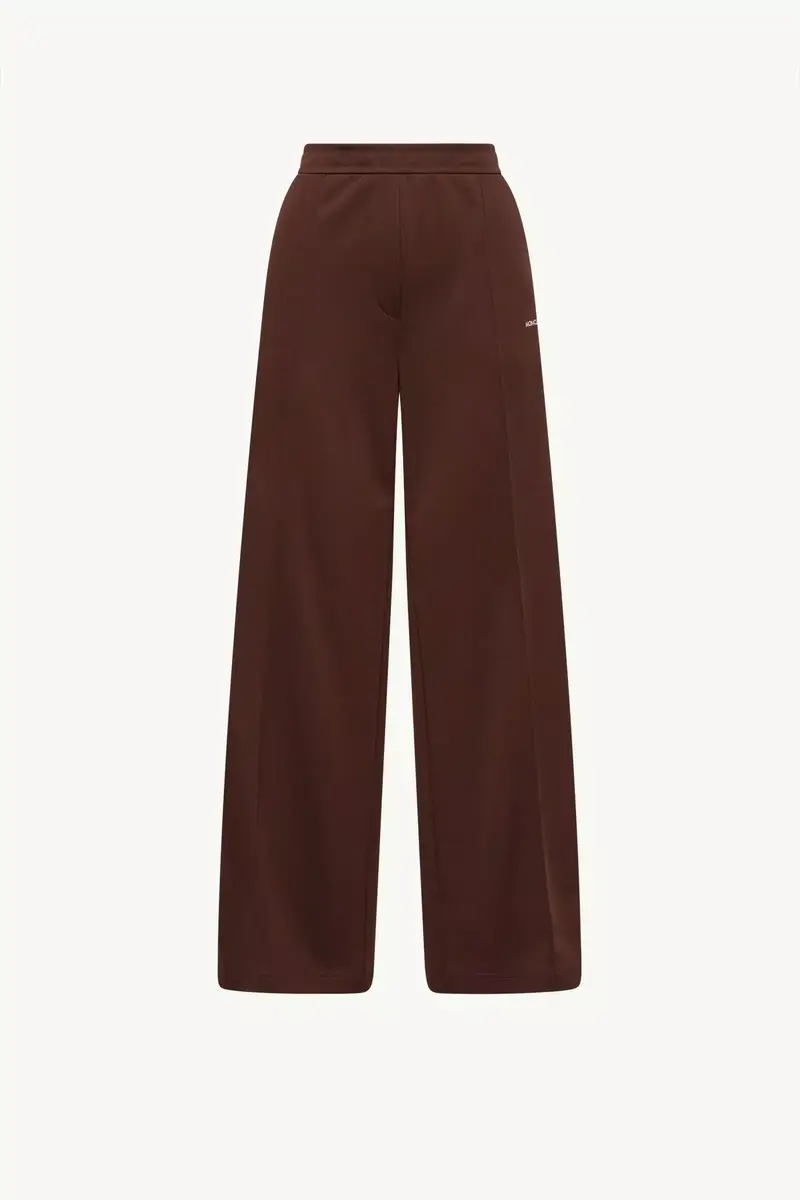 Moncler Tailored Logo Sweatpants | Thumbnail 2 Moncler Tailored Logo Sweatpants | Thumbnail 2