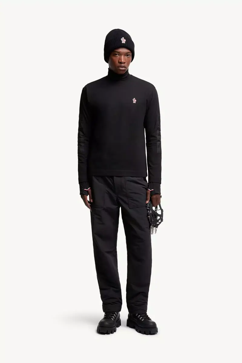 Moncler Grenoble Logo Cotton Long Sleeve T-shirt | Thumbnail 3 Moncler Grenoble Logo Cotton Long Sleeve T-shirt | Thumbnail 3