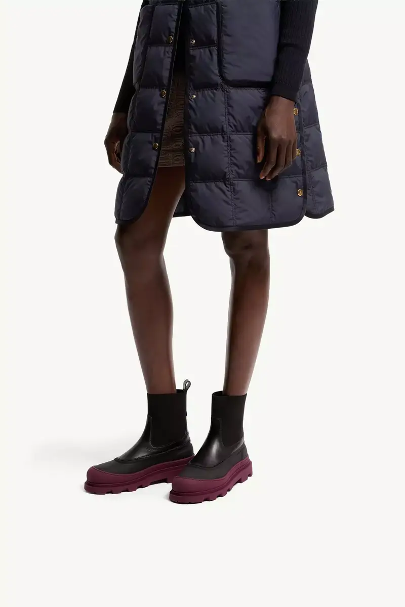 Moncler Vera Edge Leather Ankle Boots | Thumbnail 3 Moncler Vera Edge Leather Ankle Boots | Thumbnail 3