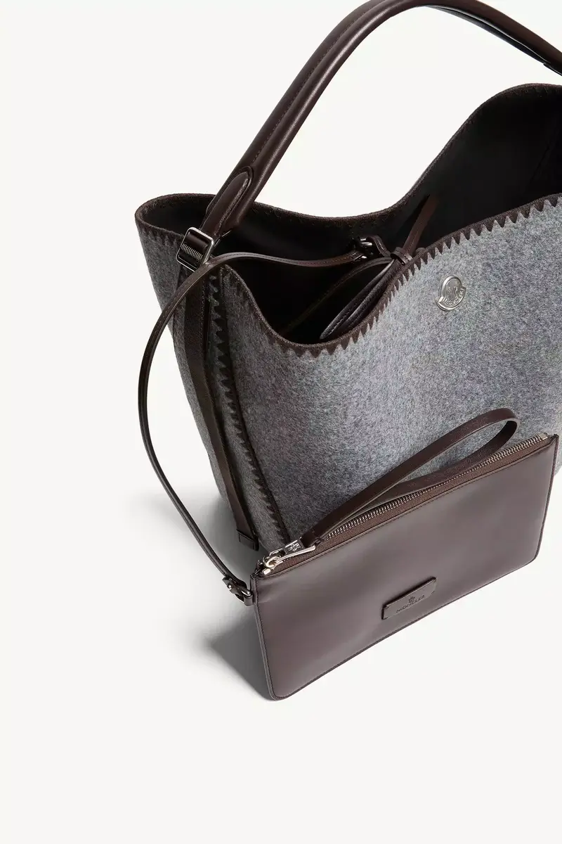 Moncler Carlo Bag | Thumbnail 6