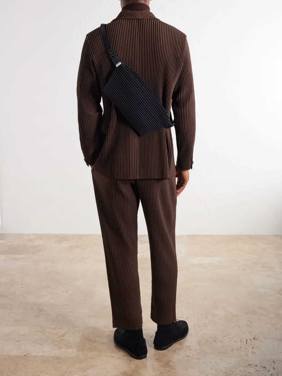 Homme Plissé Issey Miyake Slim Pleated Belt Bag - Men | Thumbnail 3