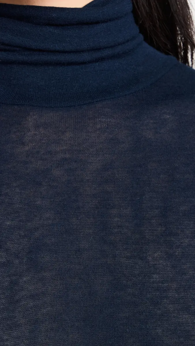 Sold Out NYC The Cashmere Turtleneck in Navy Navy | Thumbnail 6 Sold Out NYC The Cashmere Turtleneck in Navy Navy | Thumbnail 6