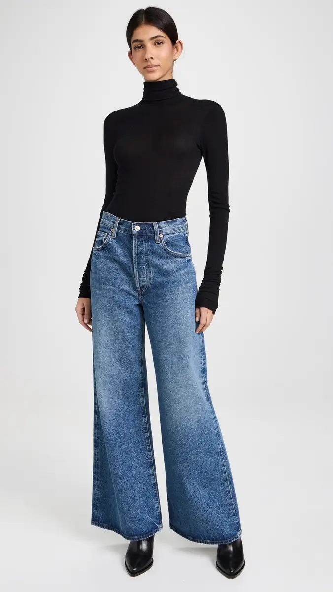 Sold Out NYC The Cashmere Turtleneck in Black Black | Thumbnail 5 Sold Out NYC The Cashmere Turtleneck in Black Black | Thumbnail 5