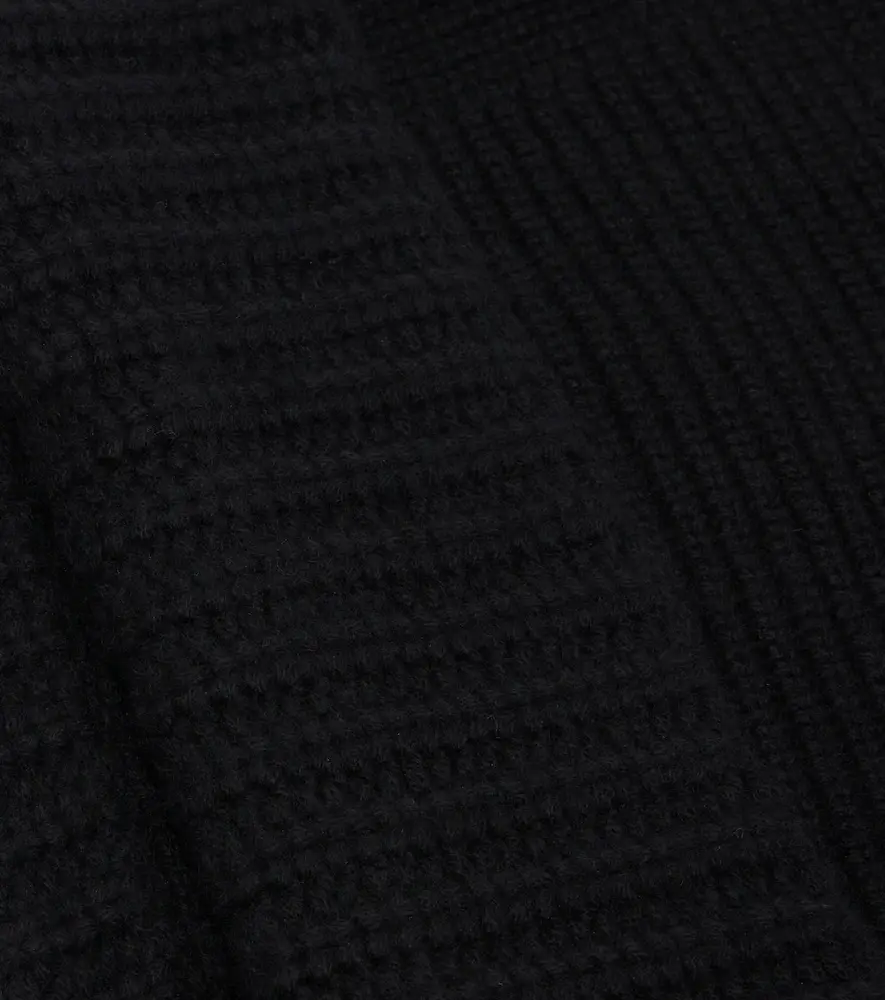 Yves Salomon Wool and cashmere hood | Thumbnail 2 Yves Salomon Wool and cashmere hood | Thumbnail 2