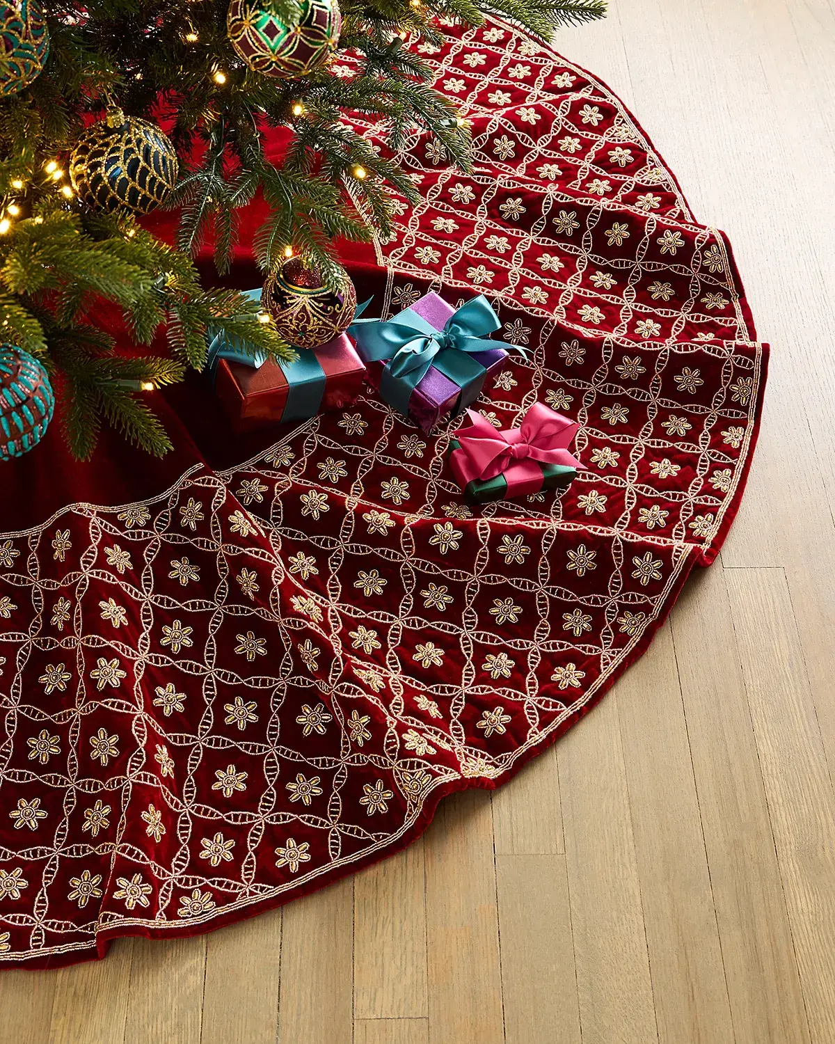Sudha Pennathur Golden Flower Embellished Tree Skirt