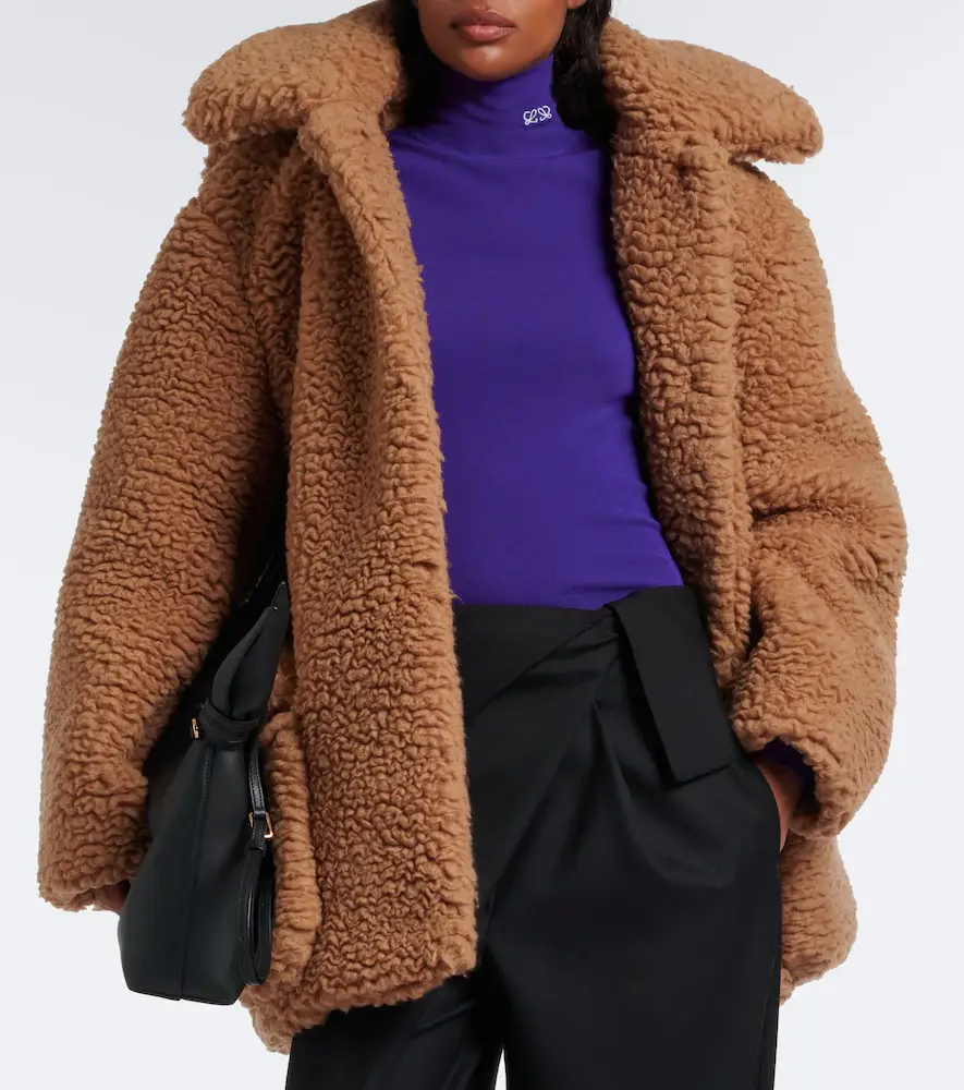 Loewe Wool and silk teddy coat | Thumbnail 3