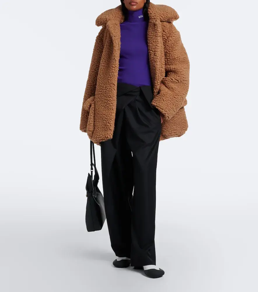 Loewe Wool and silk teddy coat | Thumbnail 4