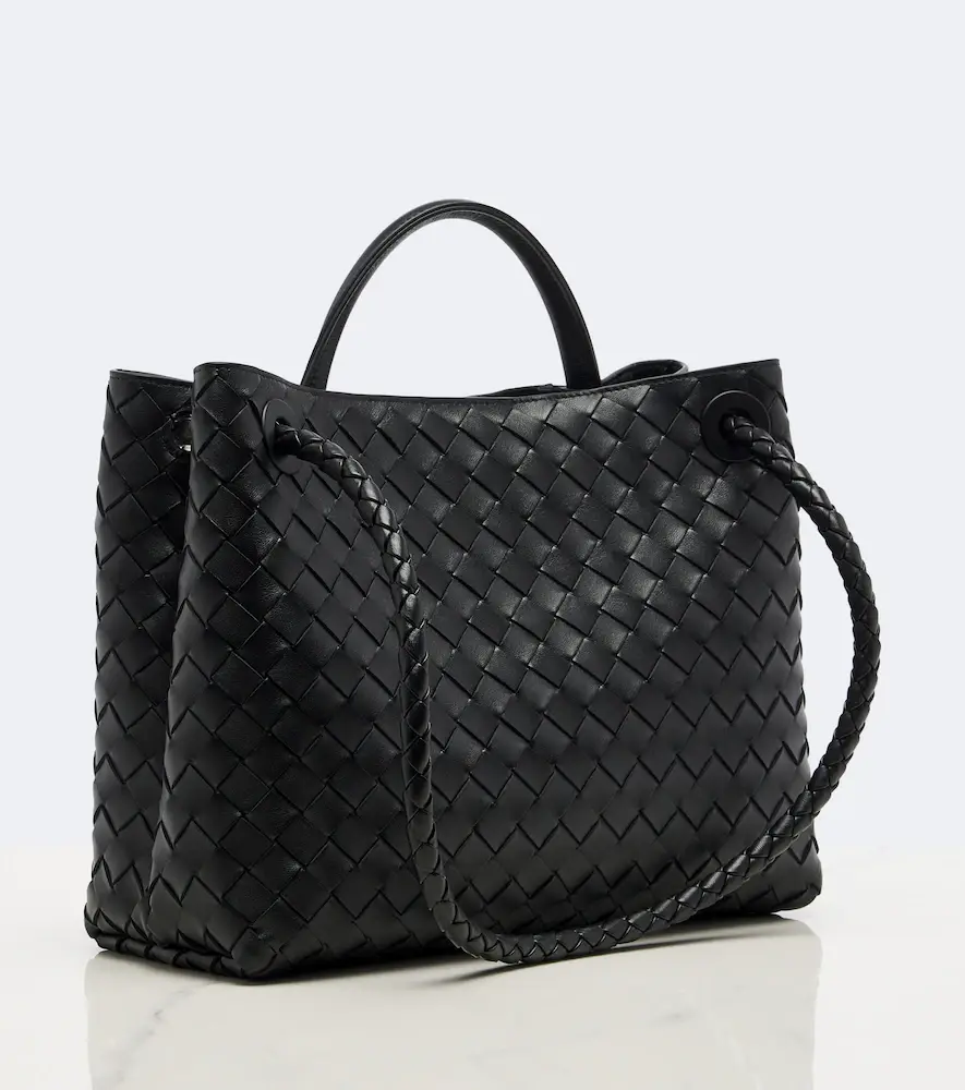 Bottega Veneta Andiamo Intrecciato Large leather top-handle bag | Thumbnail 4 Bottega Veneta Andiamo Intrecciato Large leather top-handle bag | Thumbnail 4