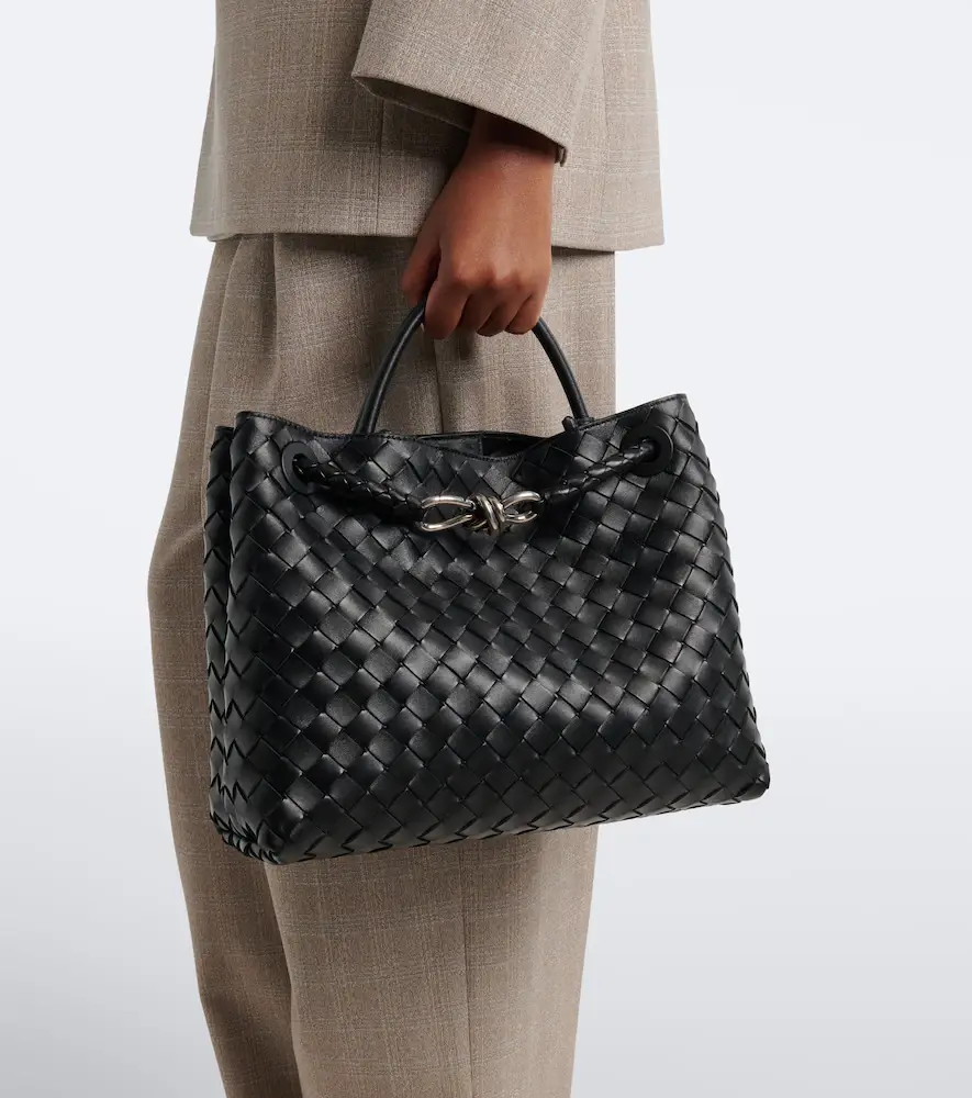 Bottega Veneta Andiamo Intrecciato Large leather top-handle bag | Thumbnail 8 Bottega Veneta Andiamo Intrecciato Large leather top-handle bag | Thumbnail 8