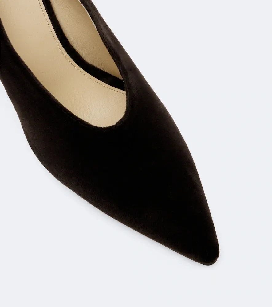 Le Monde Béryl Le Monde Béryl Petra velvet pumps | Thumbnail 4 Le Monde Béryl Le Monde Béryl Petra velvet pumps | Thumbnail 4