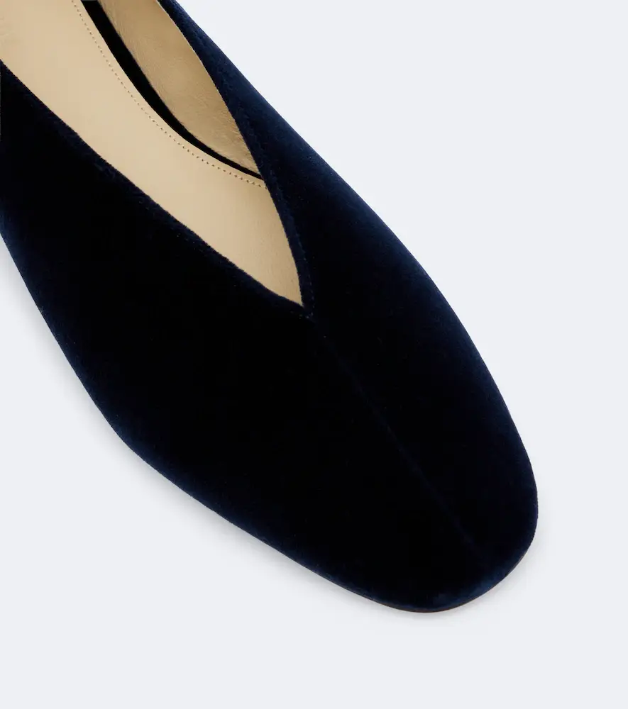 Le Monde Béryl Le Monde Béryl Olympia velvet ballet flats | Thumbnail 3 Le Monde Béryl Le Monde Béryl Olympia velvet ballet flats | Thumbnail 3