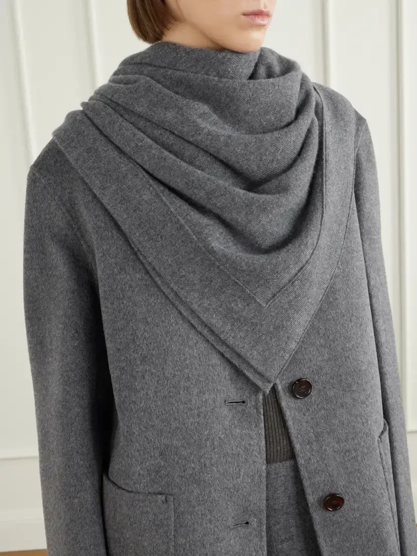 Lisa Yang Frieda Cashmere Scarf | Thumbnail 2 Lisa Yang Frieda Cashmere Scarf | Thumbnail 2