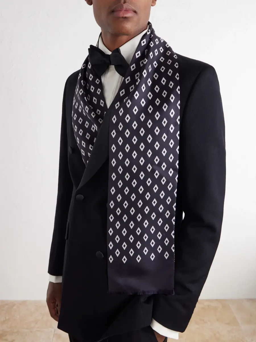 Favourbrook Fringed Silk-Jacquard Scarf - Men | Thumbnail 3 Favourbrook Fringed Silk-Jacquard Scarf - Men | Thumbnail 3