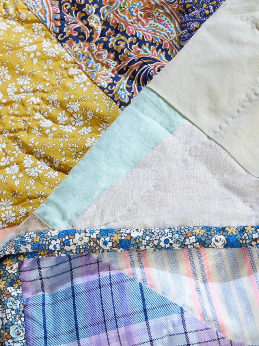 A.P.C. My Generation King Patchwork Linen-Blend Throw - Men | Thumbnail 2 A.P.C. My Generation King Patchwork Linen-Blend Throw - Men | Thumbnail 2