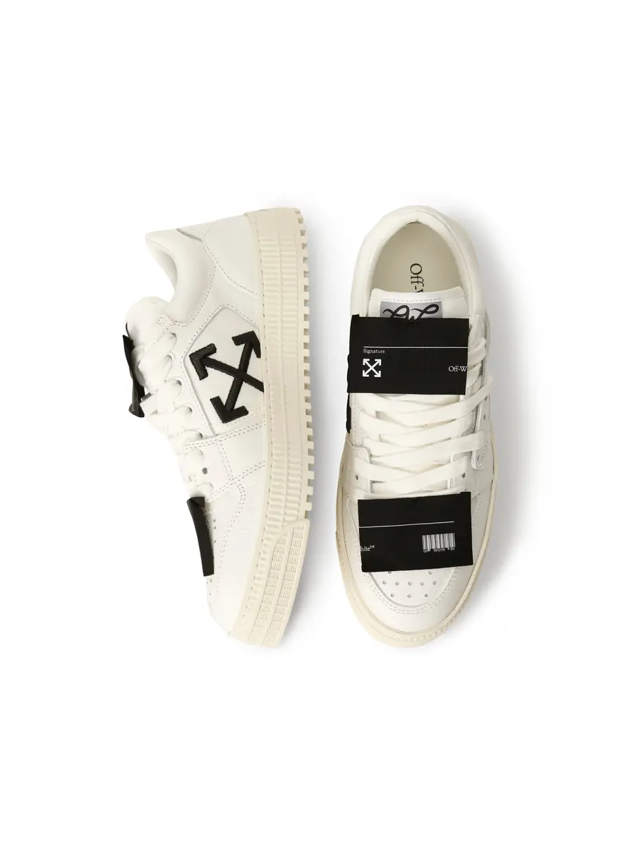Off-White Low Top 3.0 Off Court Sneakers | Thumbnail 4 Off-White Low Top 3.0 Off Court Sneakers | Thumbnail 4