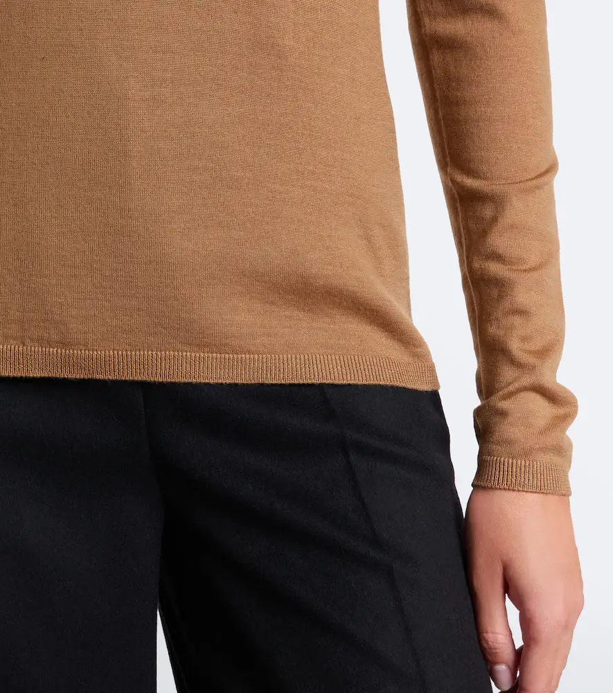 Max Mara Virgin wool turtleneck sweater | Thumbnail 4 Max Mara Virgin wool turtleneck sweater | Thumbnail 4