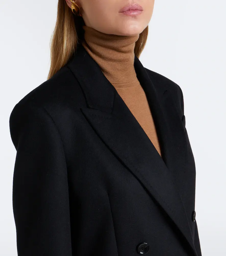 Max Mara Double-breasted camel hair blazer | Thumbnail 3 Max Mara Double-breasted camel hair blazer | Thumbnail 3