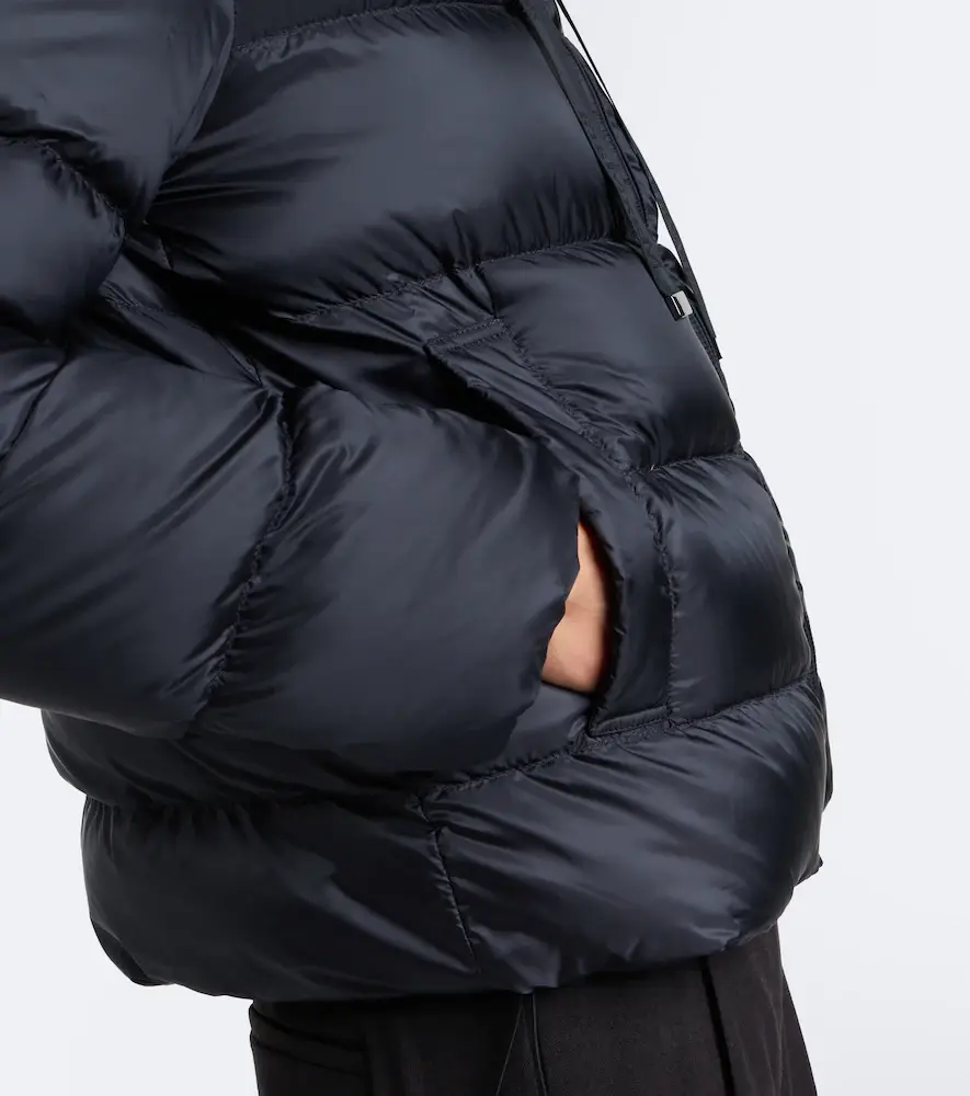 Max Mara Hooded puffer jacket | Thumbnail 2 Max Mara Hooded puffer jacket | Thumbnail 2