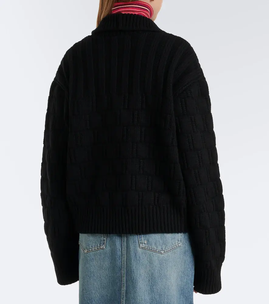 Dries Van Noten Wool and cashmere cardigan | Thumbnail 2 Dries Van Noten Wool and cashmere cardigan | Thumbnail 2