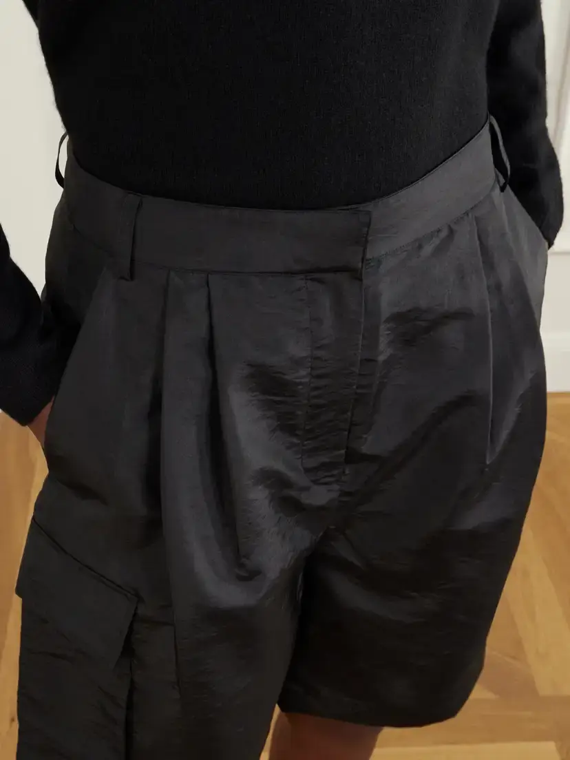 Tibi Stella Shell Shorts | Thumbnail 5