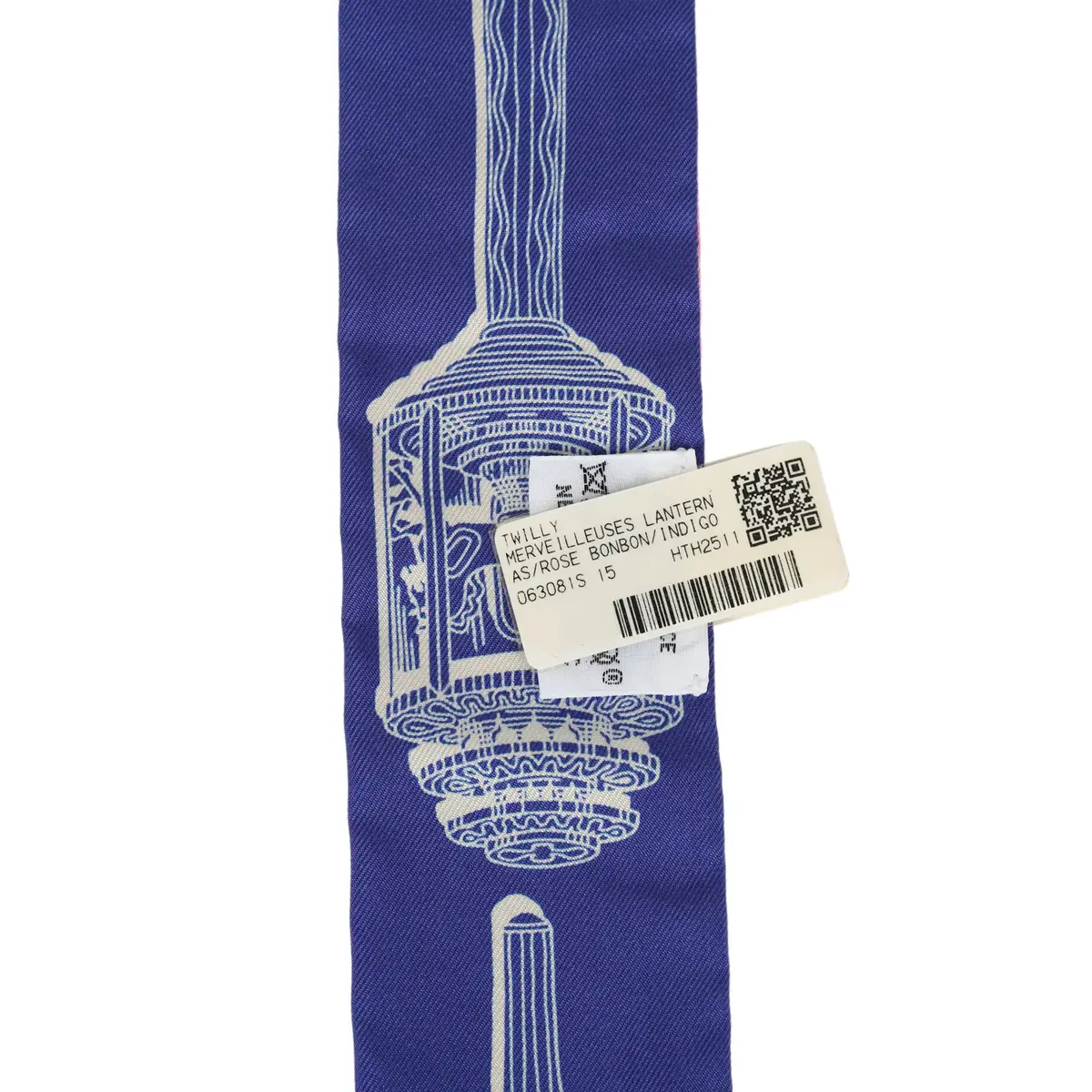 HERMÈS Hermes "Merveilleuses Lantern" Rose Bon Bon, Indigo Multi Silk | Thumbnail 4 HERMÈS Hermes "Merveilleuses Lantern" Rose Bon Bon, Indigo Multi Silk | Thumbnail 4