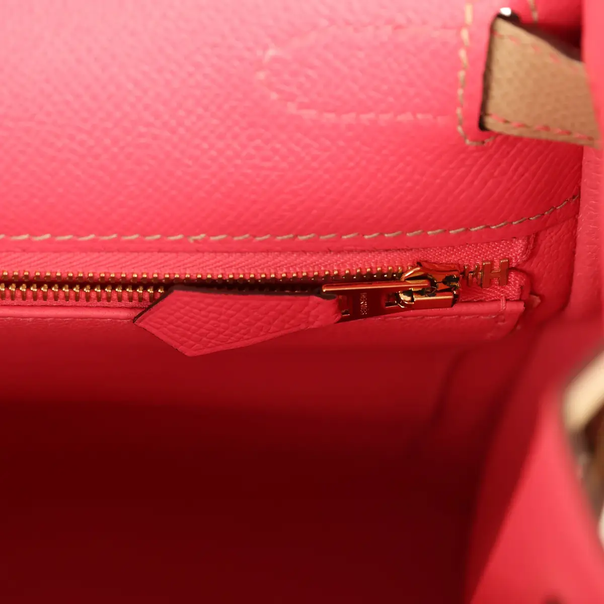 HERMÈS Hermes Special Order (HSS) Kelly Sellier 28 Rose Azalee, Trench Epsom Permabrass Hardware | Thumbnail 8 HERMÈS Hermes Special Order (HSS) Kelly Sellier 28 Rose Azalee, Trench Epsom Permabrass Hardware | Thumbnail 8