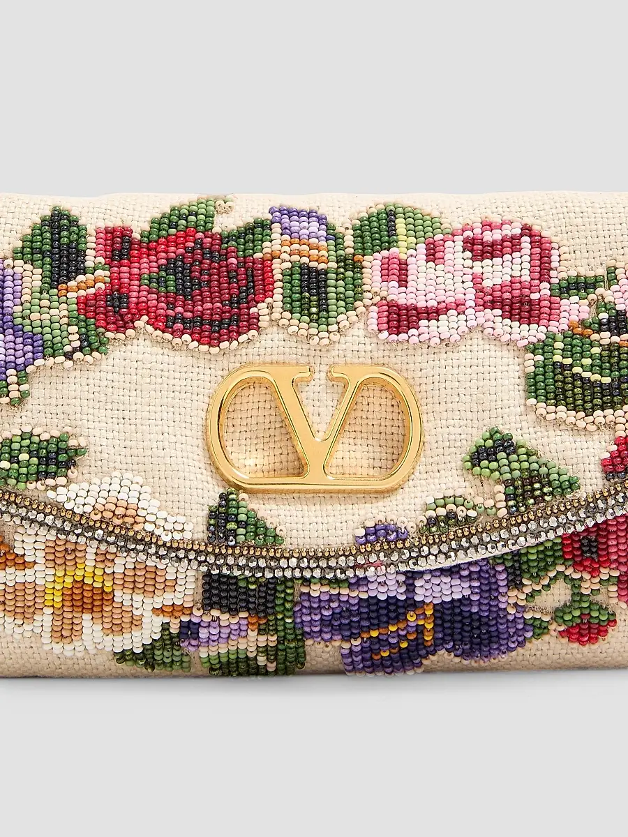 Valentino Women's Vain Soft Embroidered Small Shoulder Bag | Thumbnail 8 Valentino Women's Vain Soft Embroidered Small Shoulder Bag | Thumbnail 8