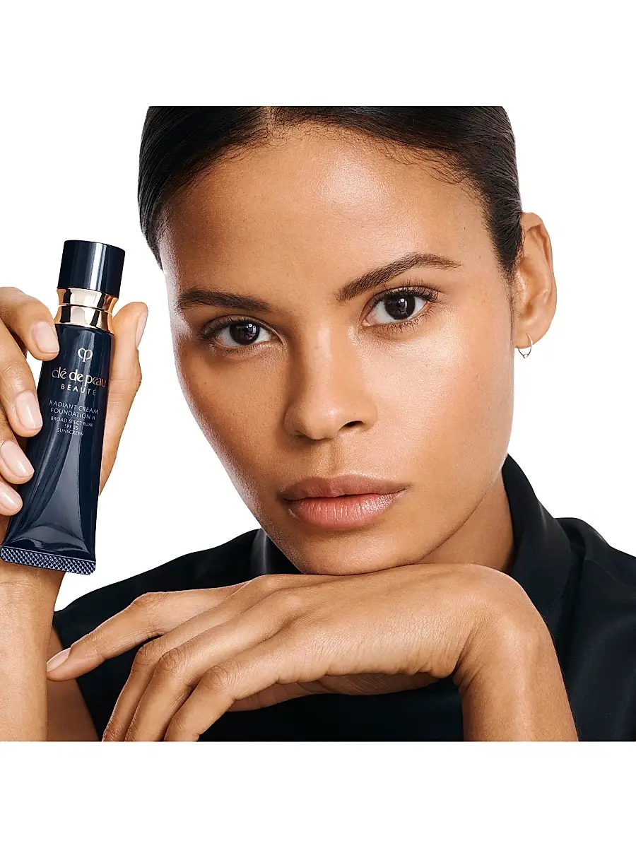 CLÉ DE PEAU BEAUTÉ Women's Radiant Cream Foundation SPF 25 | Thumbnail 10