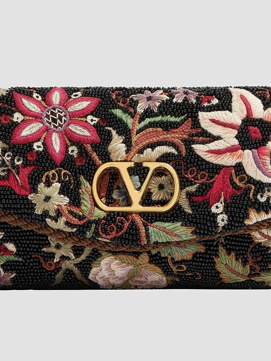 Valentino Women's Vain Soft Embroidered Small Shoulder Bag | Thumbnail 6 Valentino Women's Vain Soft Embroidered Small Shoulder Bag | Thumbnail 6