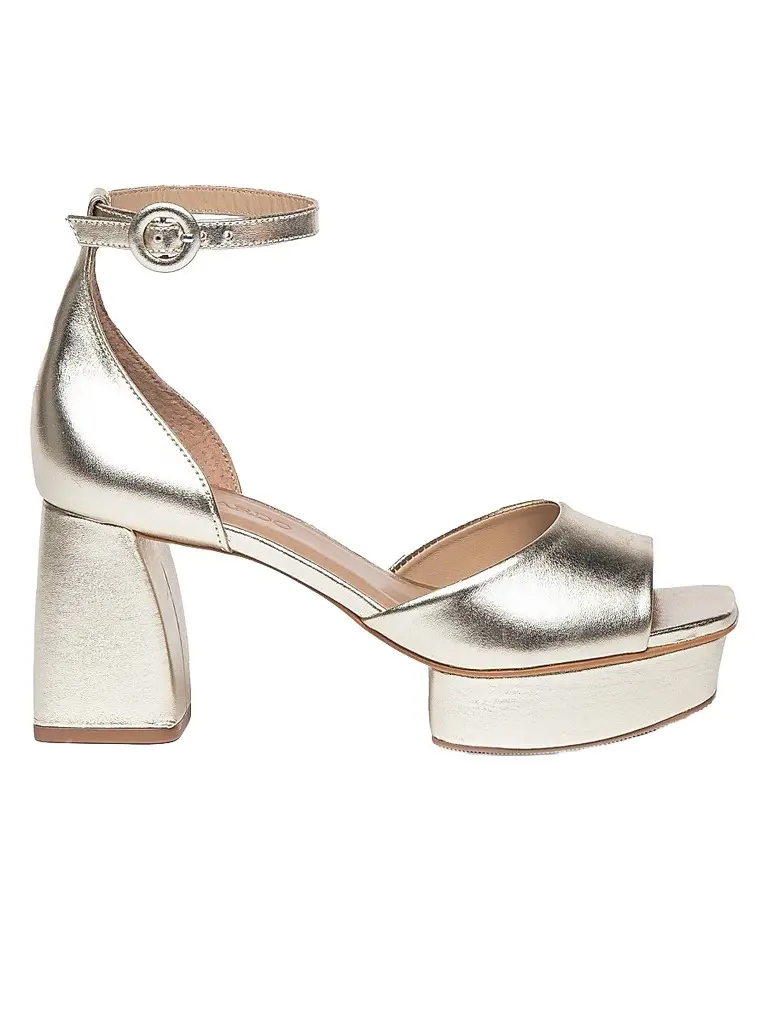 Bernardo Women's Raleigh Platform Sandal