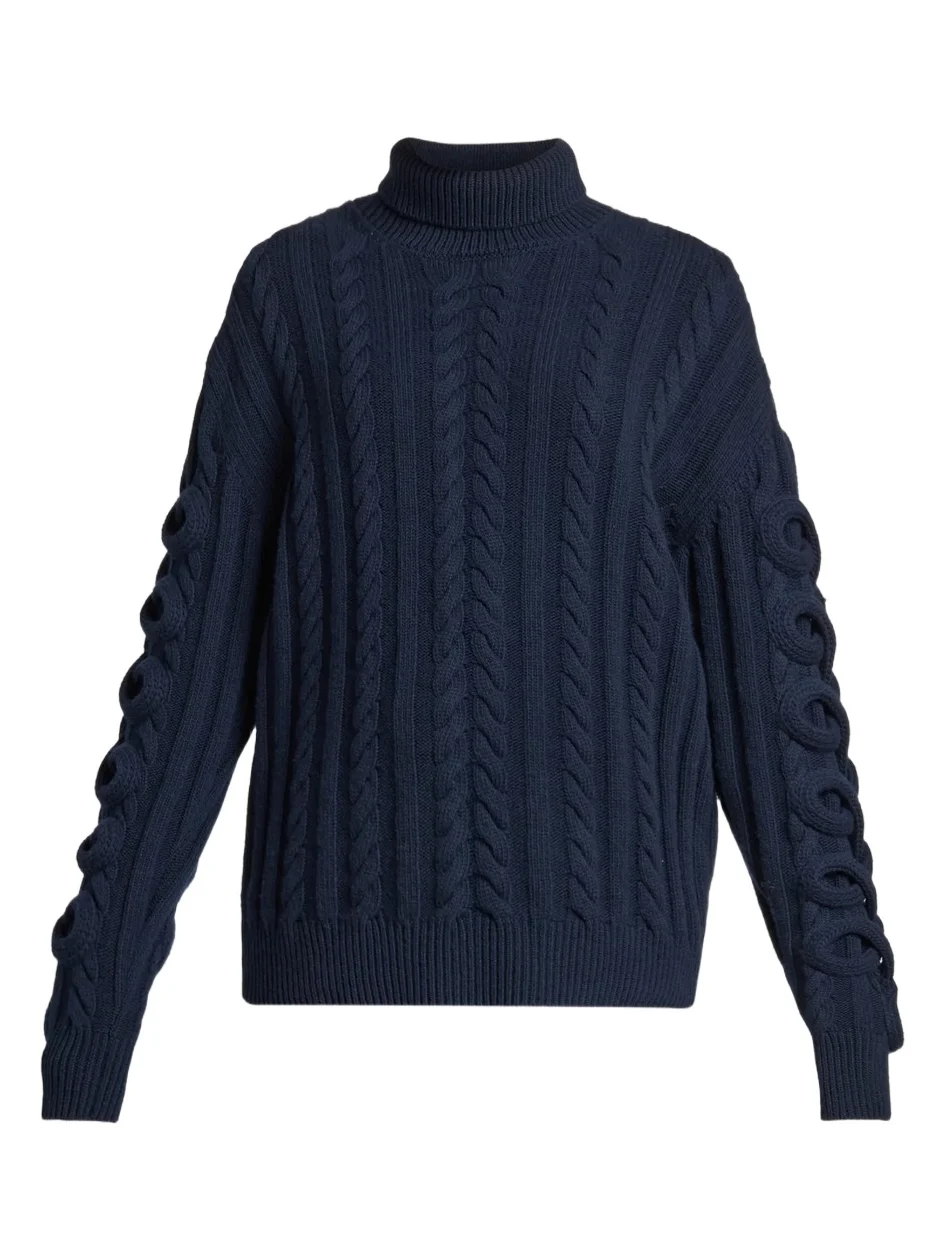 Women's Cable-Knit Wool Sweater Women's Cable-Knit Wool Sweater