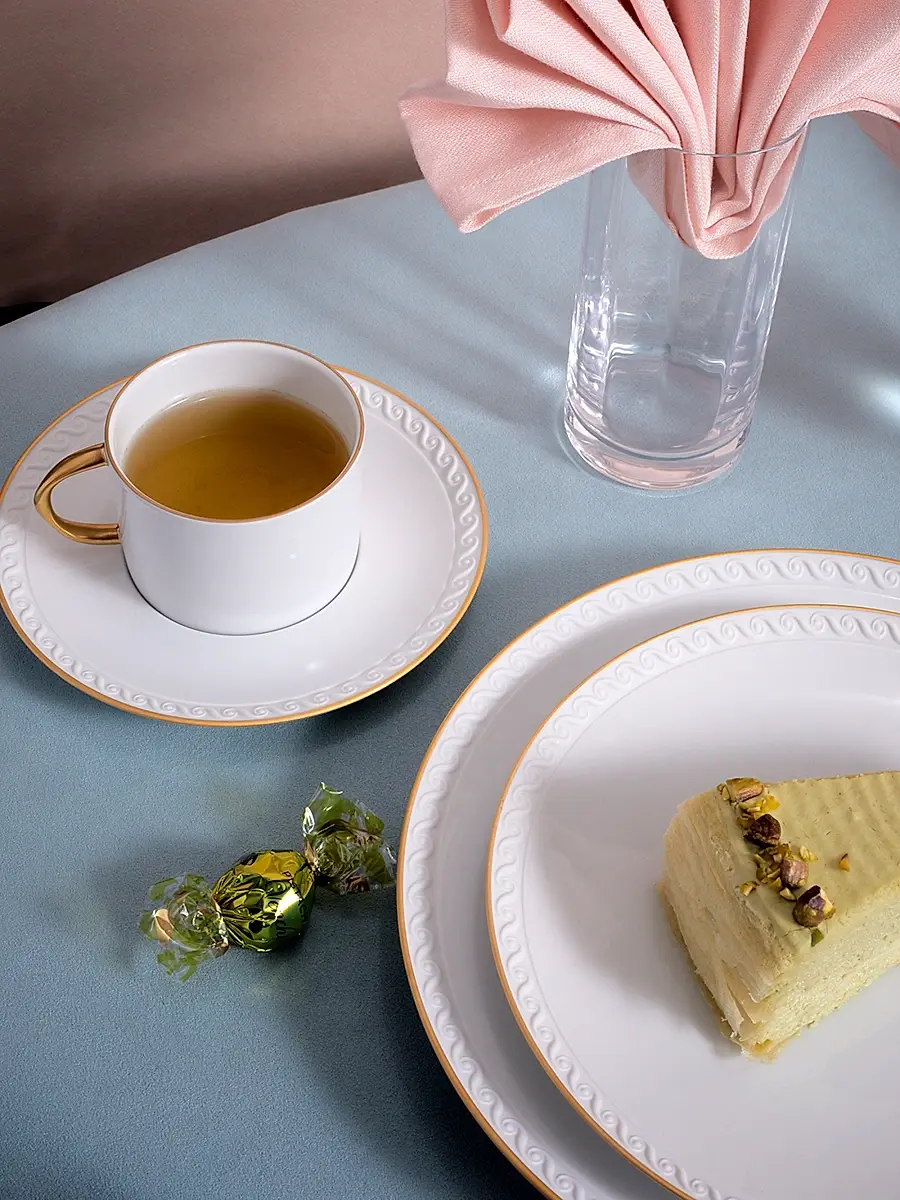 L'Objet Neptune Porcelain & 24K Gold Saucer | Thumbnail 2 L'Objet Neptune Porcelain & 24K Gold Saucer | Thumbnail 2