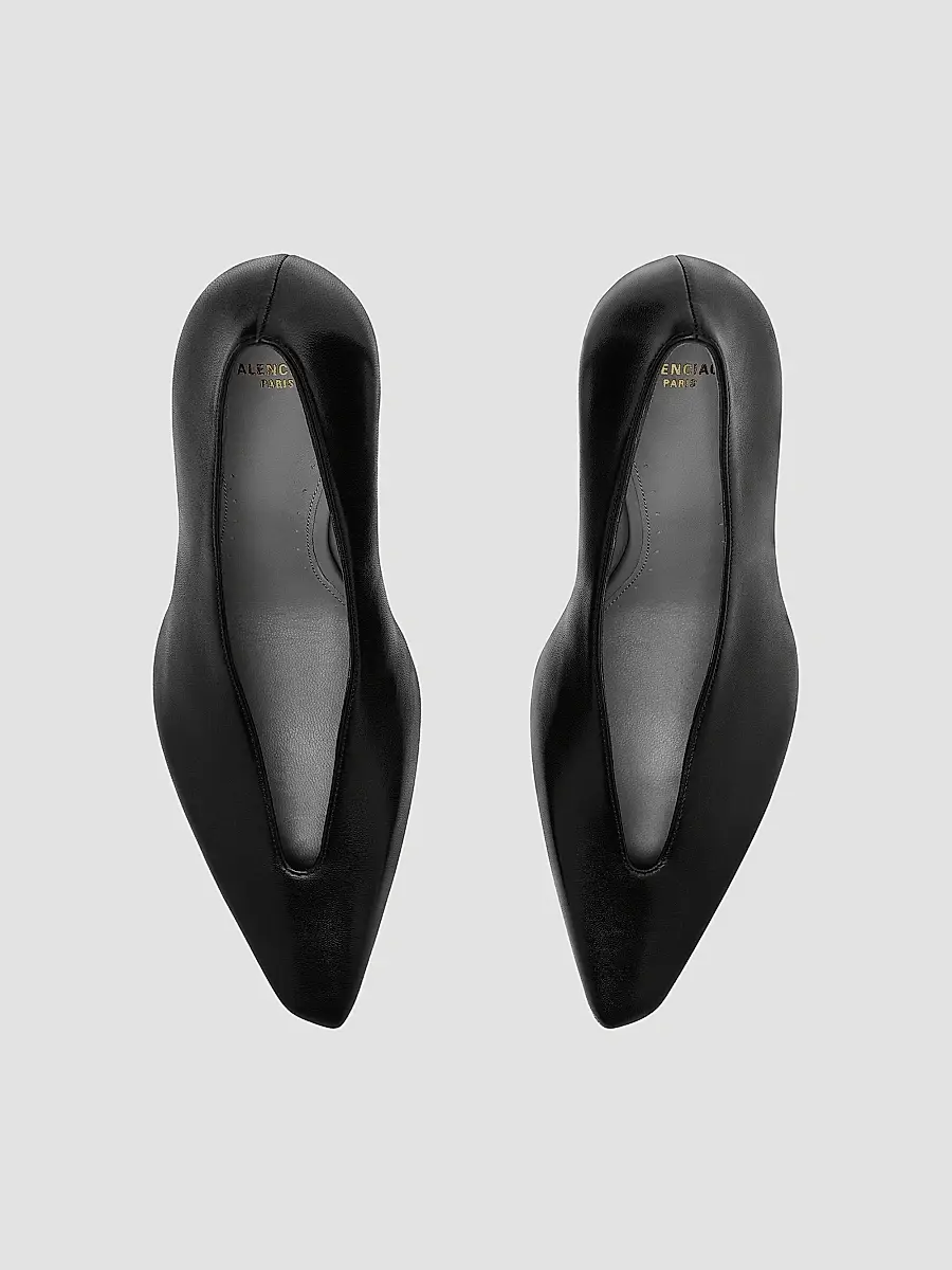 Balenciaga Women's Duchesse Pumps | Thumbnail 3 Balenciaga Women's Duchesse Pumps | Thumbnail 3