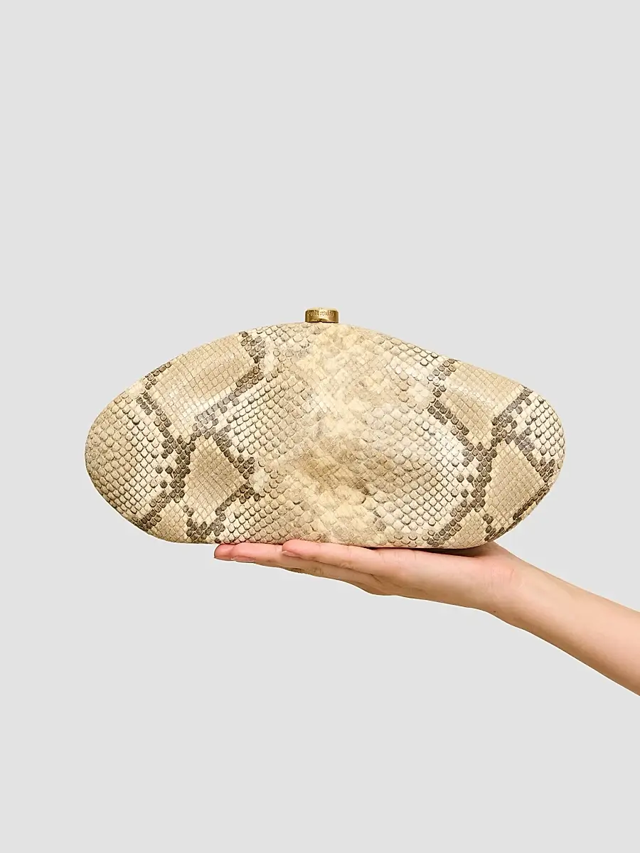 Cult Gaia Women's The Caldera Clutch | Thumbnail 2 Cult Gaia Women's The Caldera Clutch | Thumbnail 2