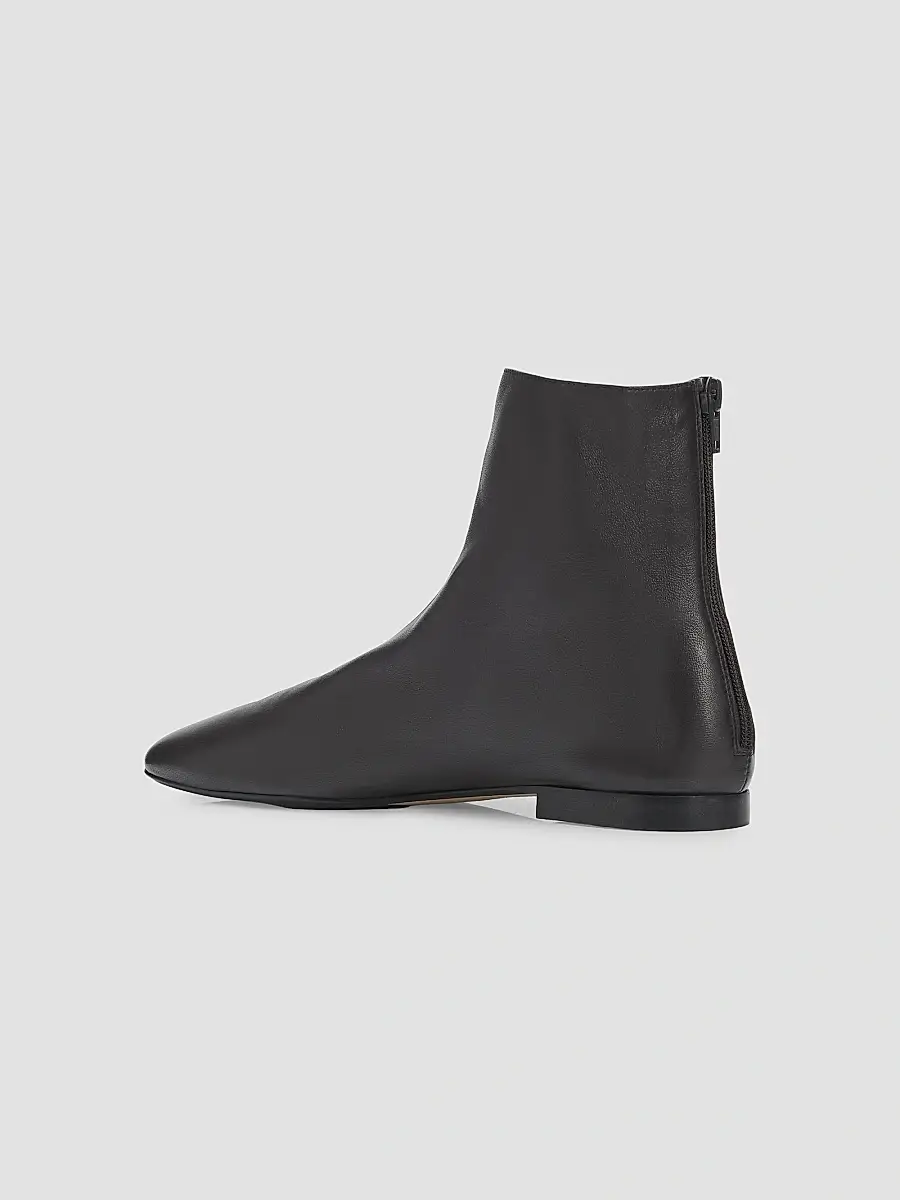 TOTEME Women's Contour Leather Ankle Boots | Thumbnail 4